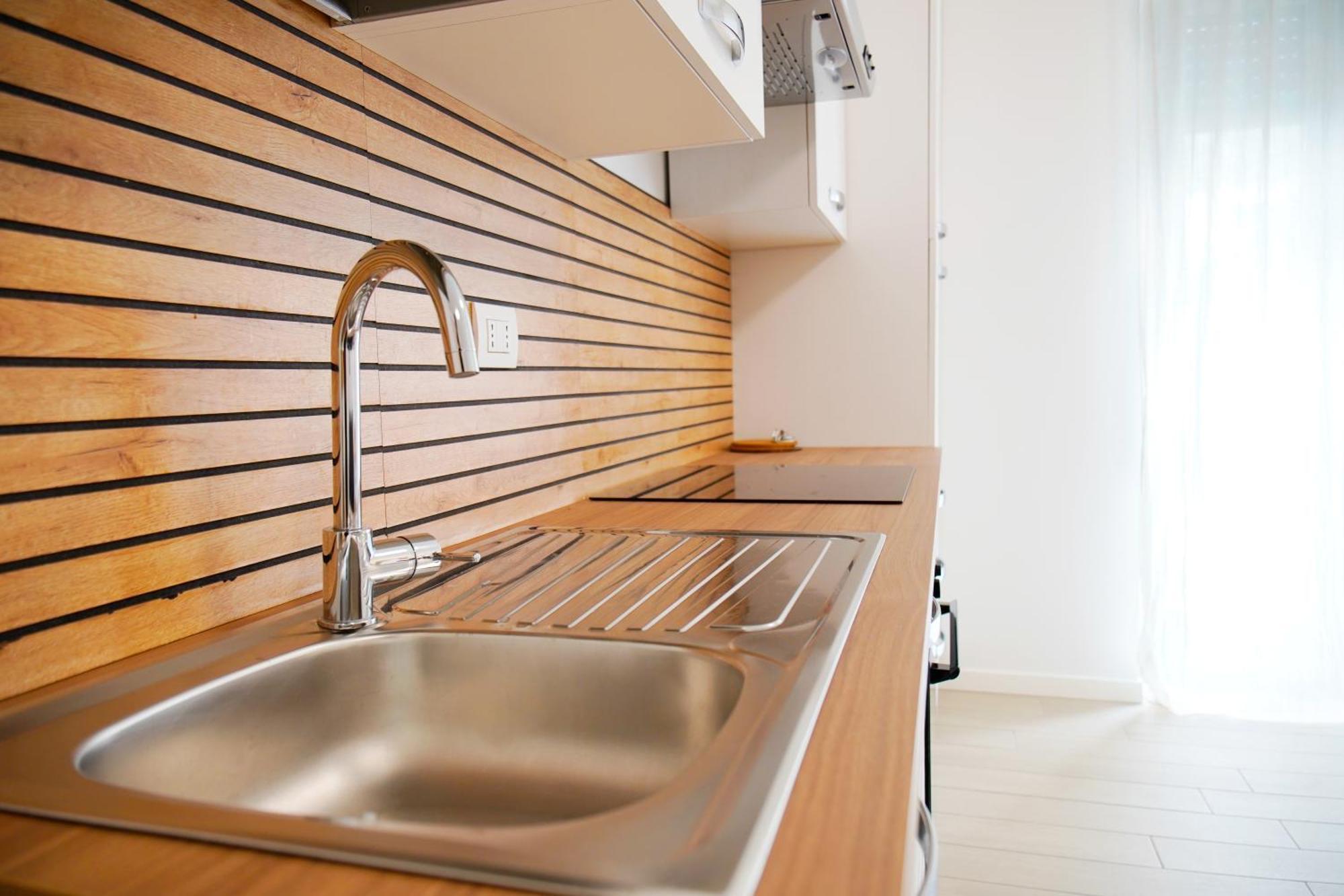 Casa Ideale Tim Appartmanti Moderni Vicina Al Centro เลคโค ภายนอก รูปภาพ