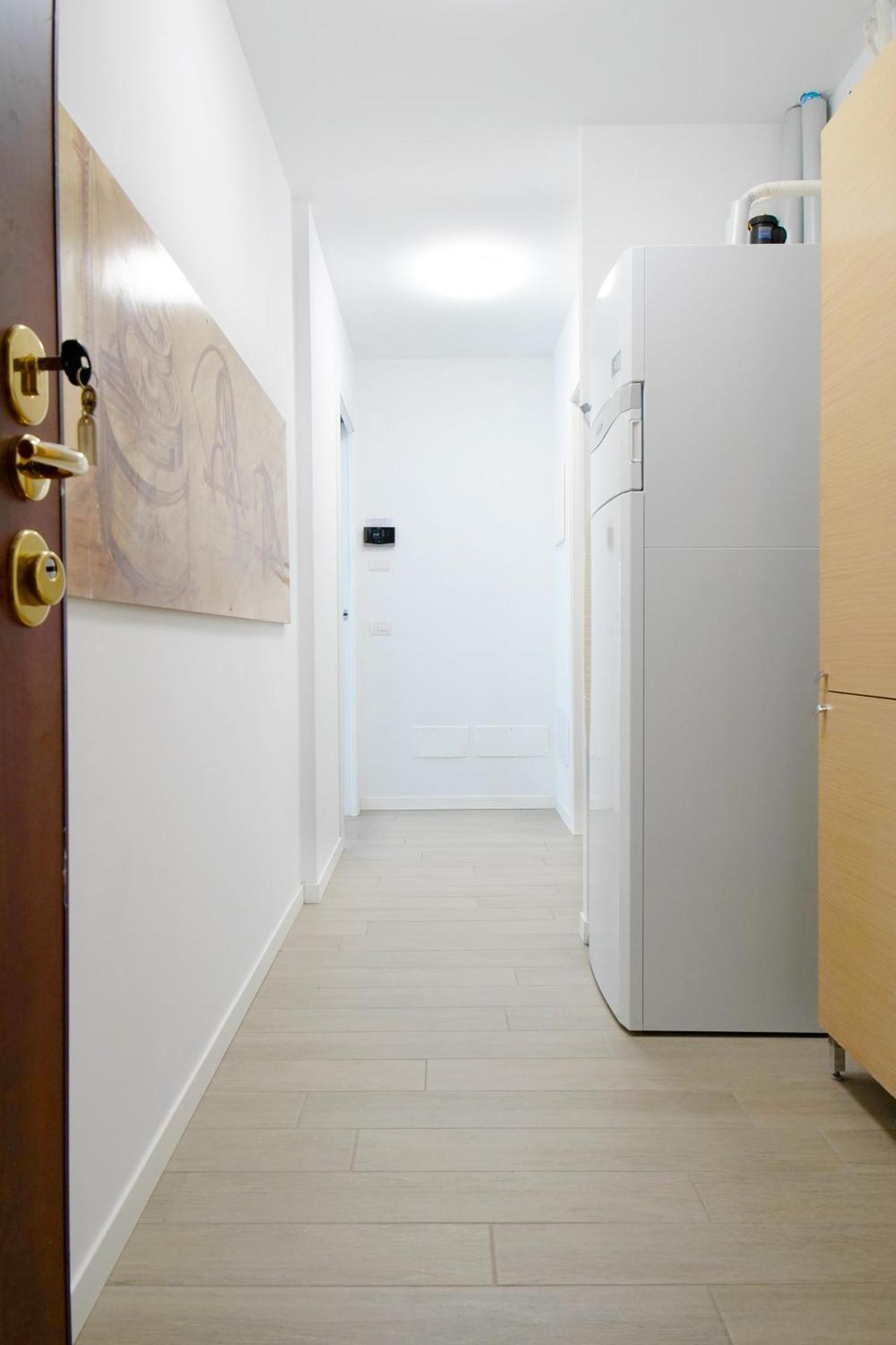 Casa Ideale Tim Appartmanti Moderni Vicina Al Centro เลคโค ภายนอก รูปภาพ