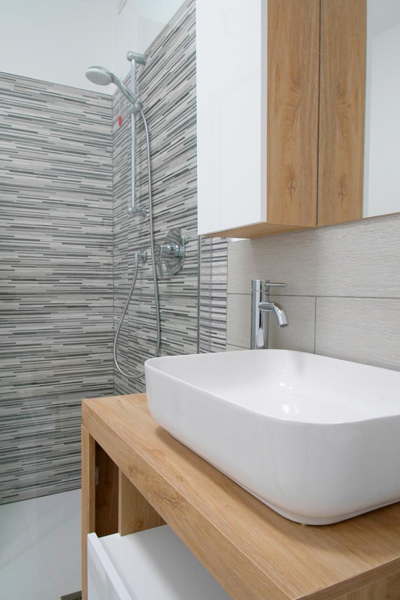 Casa Ideale Tim Appartmanti Moderni Vicina Al Centro เลคโค ภายนอก รูปภาพ
