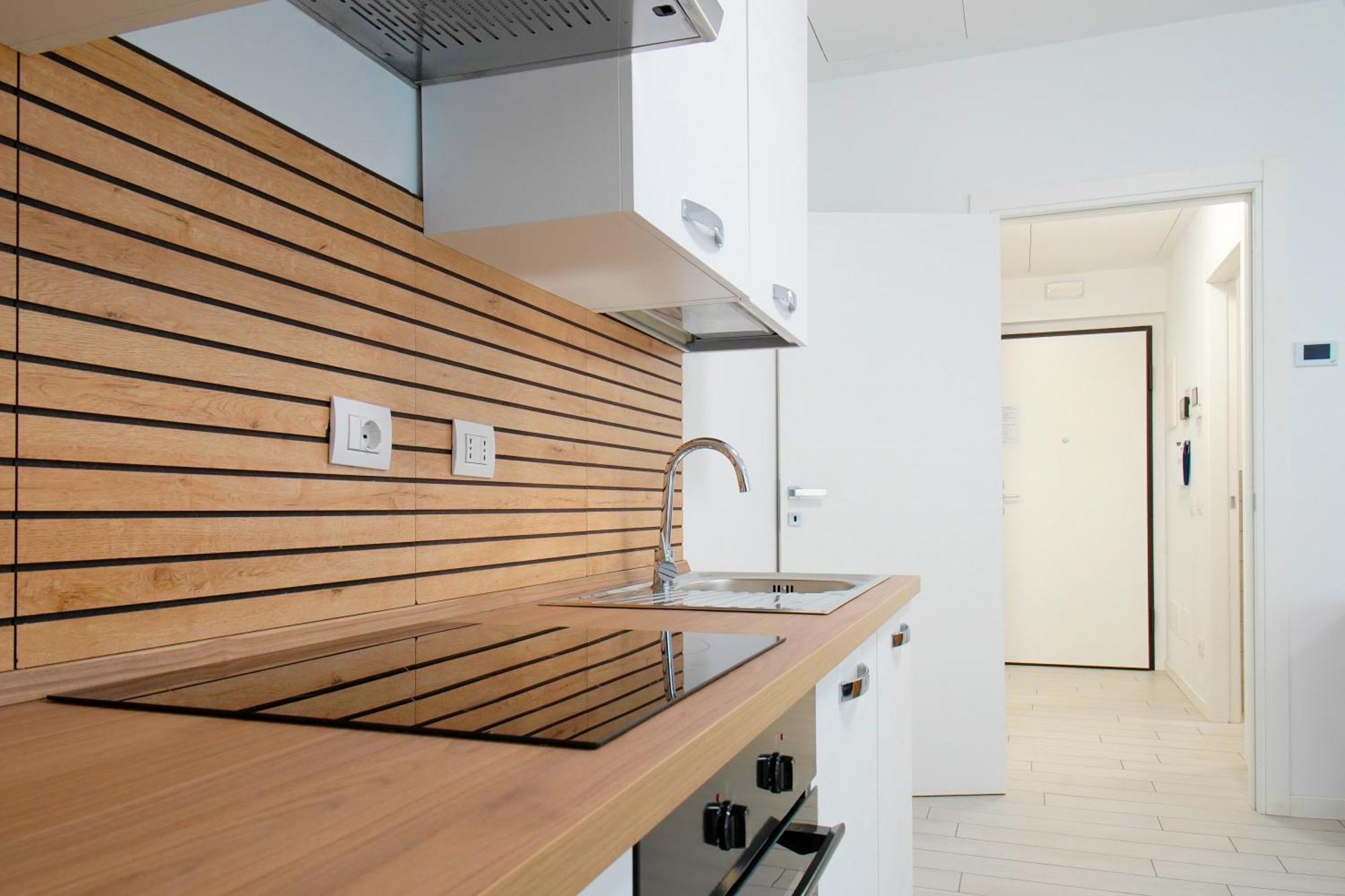 Casa Ideale Tim Appartmanti Moderni Vicina Al Centro เลคโค ภายนอก รูปภาพ