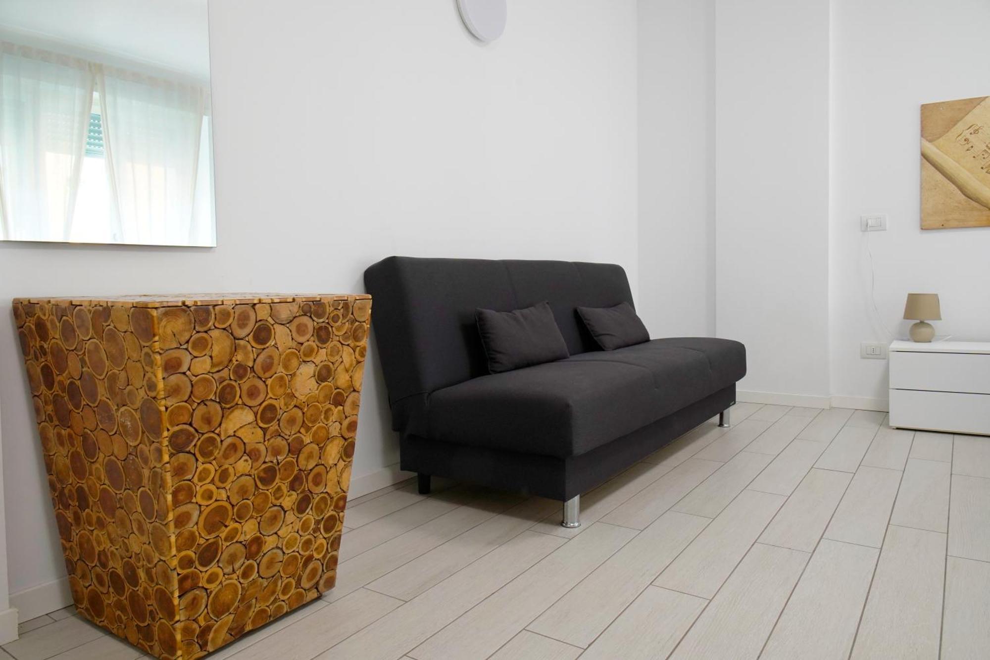 Casa Ideale Tim Appartmanti Moderni Vicina Al Centro เลคโค ภายนอก รูปภาพ